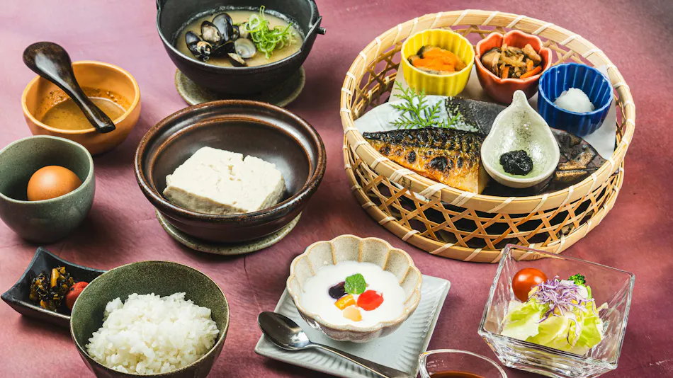 Inn of Flowers and Hospitality, SHOEN