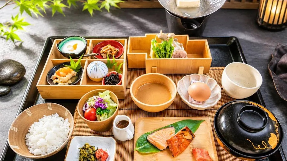 Inn of Flowers and Hospitality, SHOEN