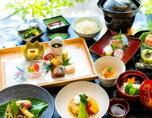 夏の会席料理です