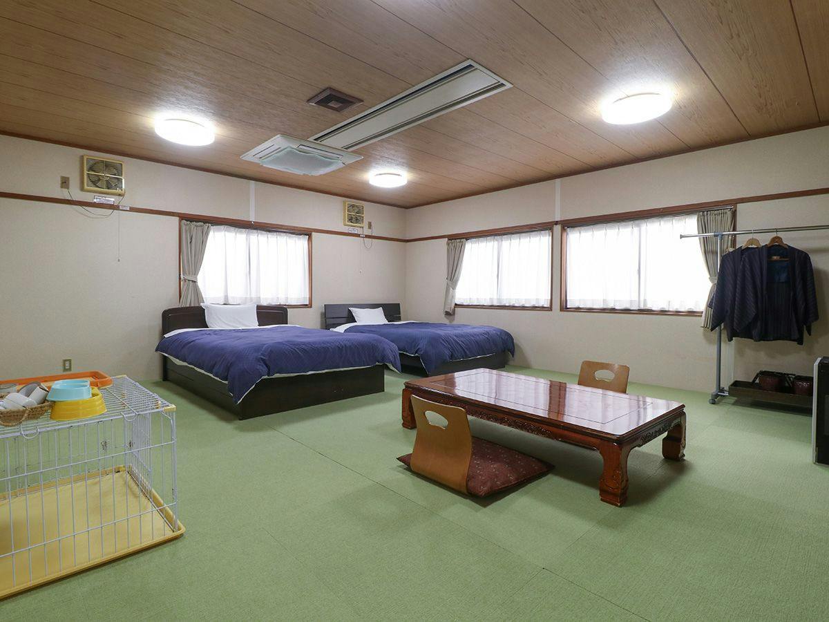 Jewels of the Bath Yakushido Onsen