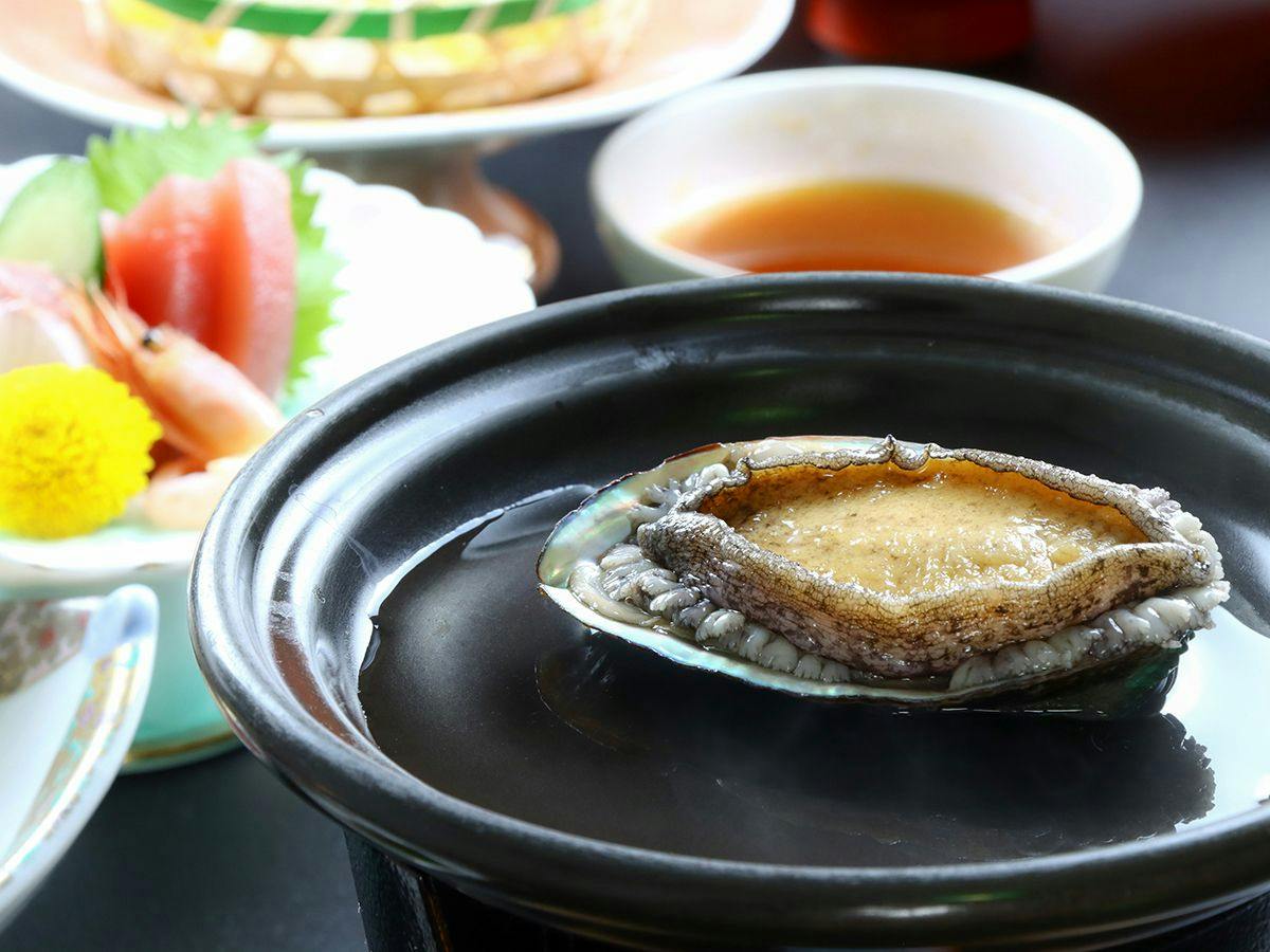 Jewels of the Bath Yakushido Onsen