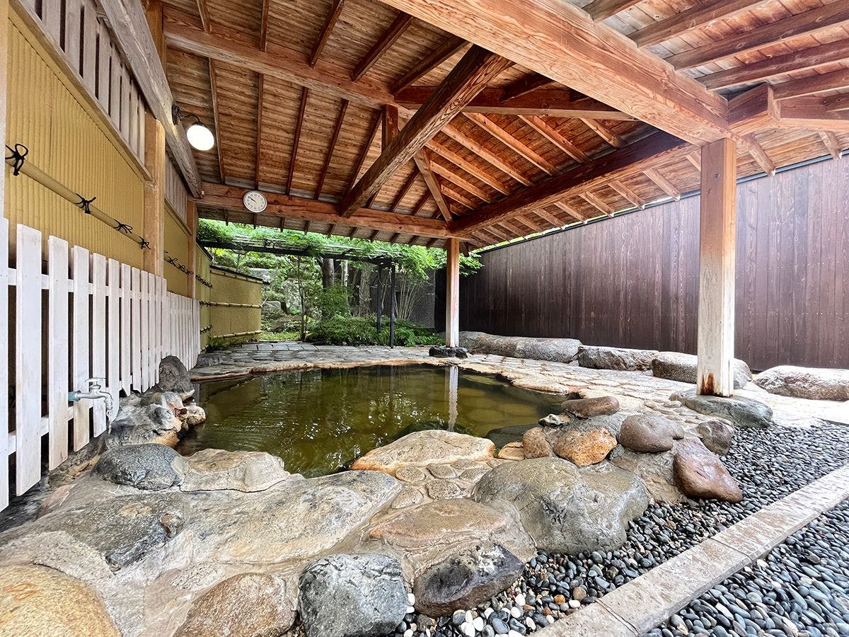 Jewels of the Bath Yakushido Onsen