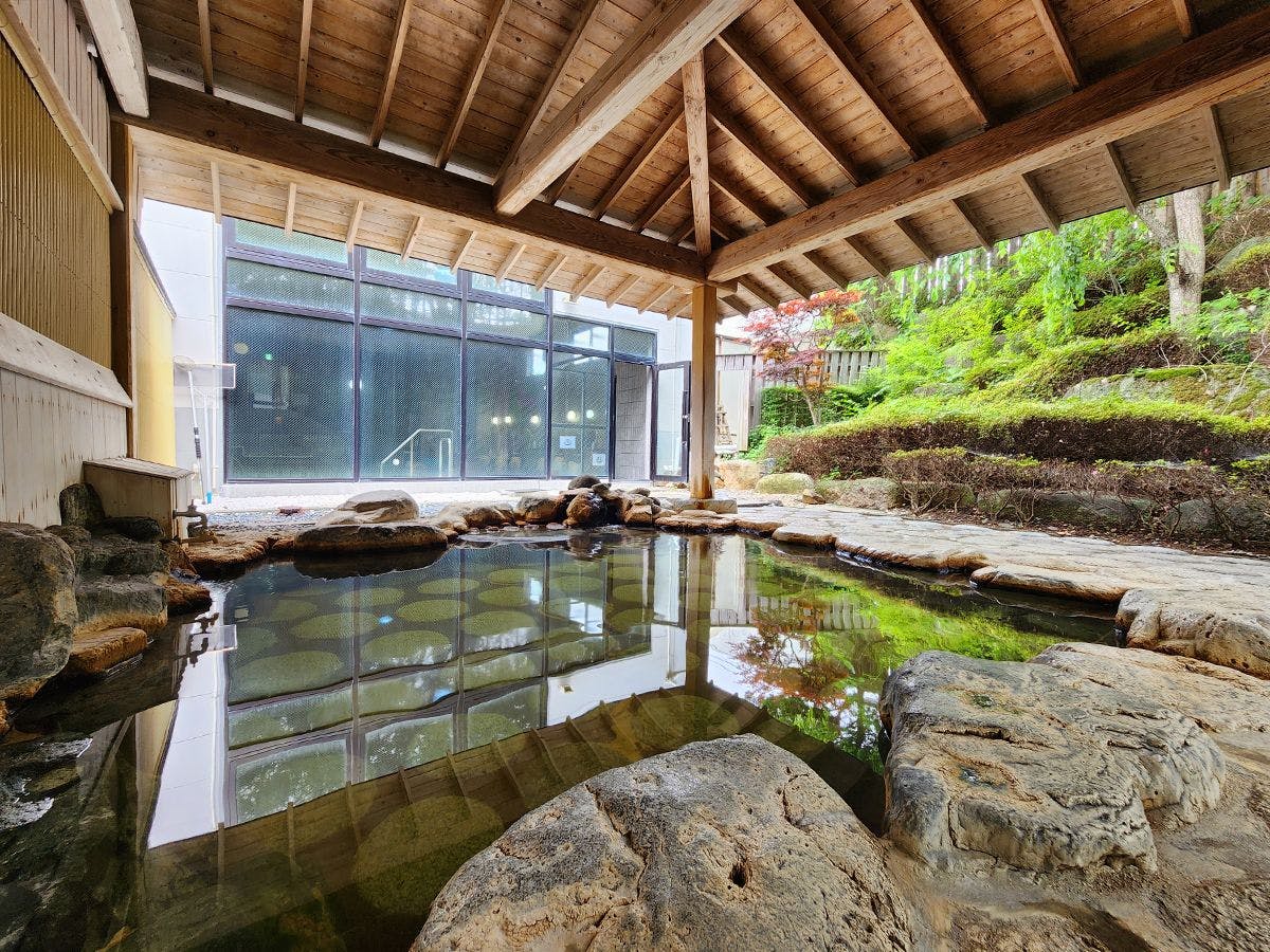 Jewels of the Bath Yakushido Onsen