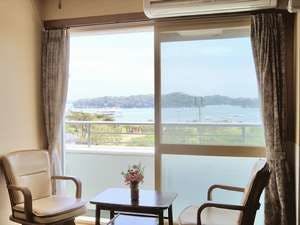 วิวจากหน้าต่างห้องพัก