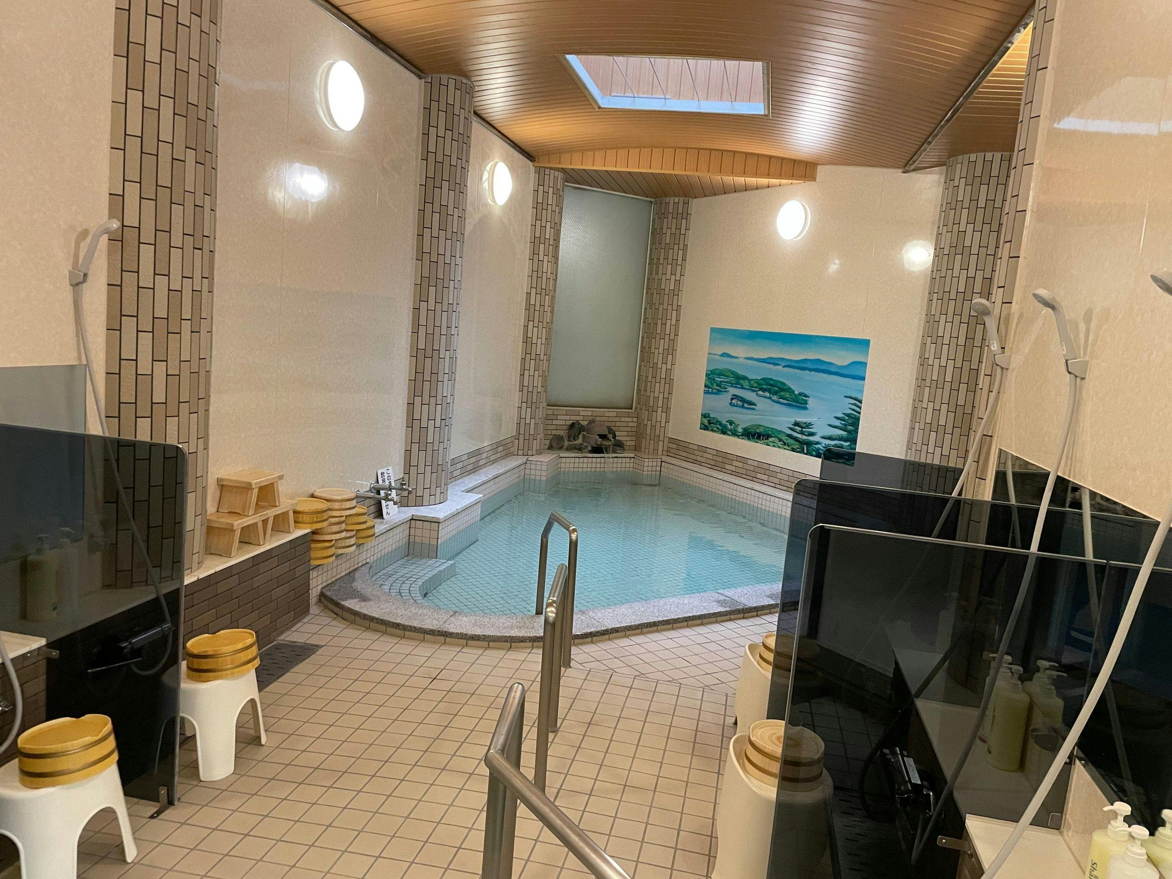 ห้องอาบน้ำรวมสำหรับผู้หญิง