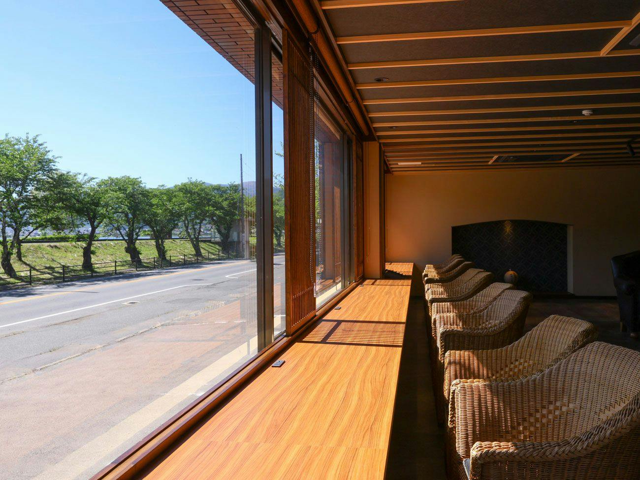 Suwakoen Inn by Lake Suwa