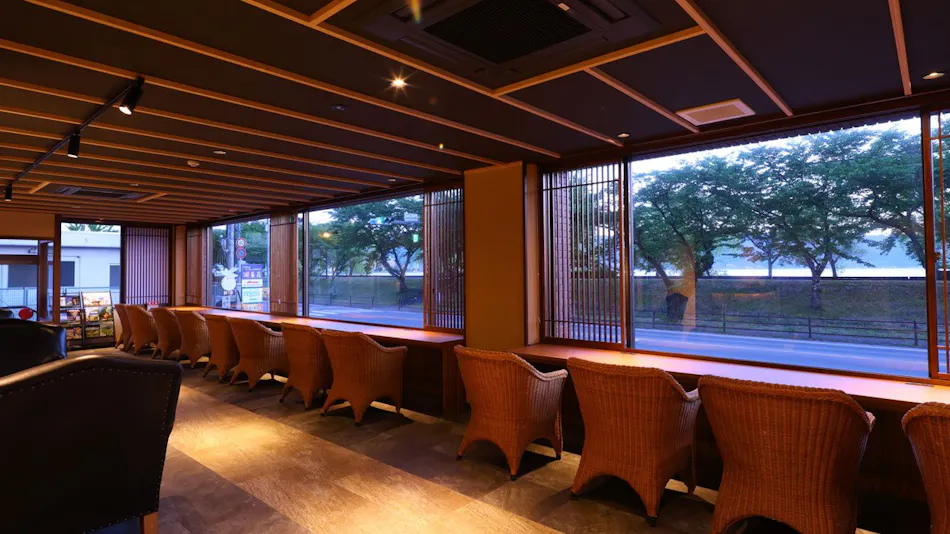 Suwakoen Inn by Lake Suwa