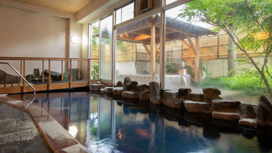 Suwakoen Inn by Lake Suwa