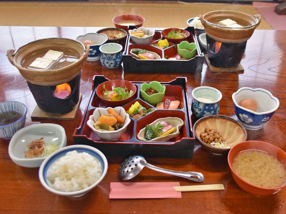 *ตัวอย่างอาหารเช้า / ข้าวพิเศษและกับข้าวที่อ่อนโยน