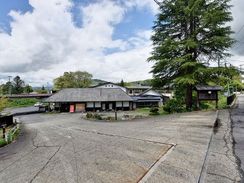 *外観／田舎情緒溢れる湯治宿です。