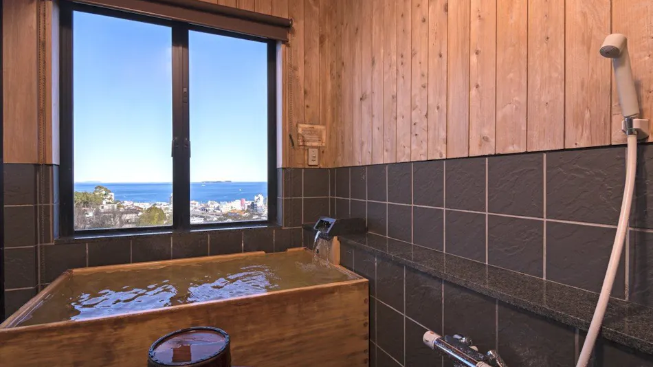 A Small Inn with Natural Hot Spring Flow: Ayu no Kaze