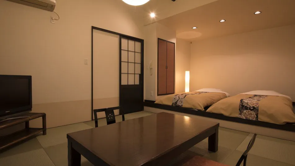A Small Inn with Natural Hot Spring Flow: Ayu no Kaze