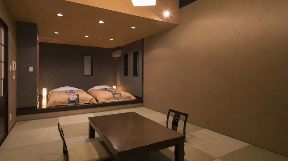 A Small Inn with Natural Hot Spring Flow: Ayu no Kaze