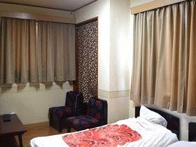 ビジネス旅館 やまべ