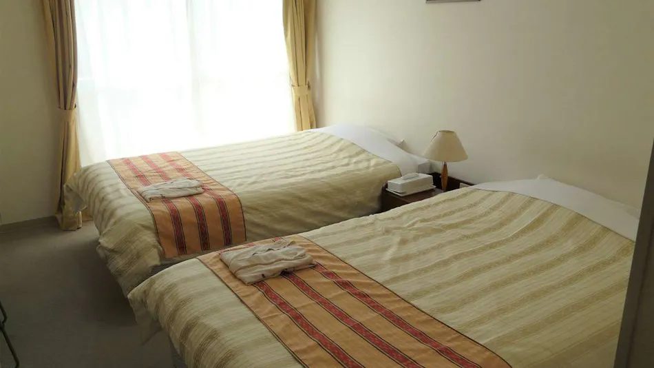 Hotel Peace Island Ishigaki In Yashima