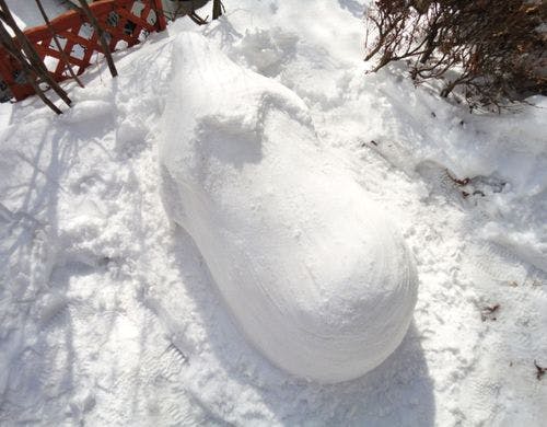 雪像ナス