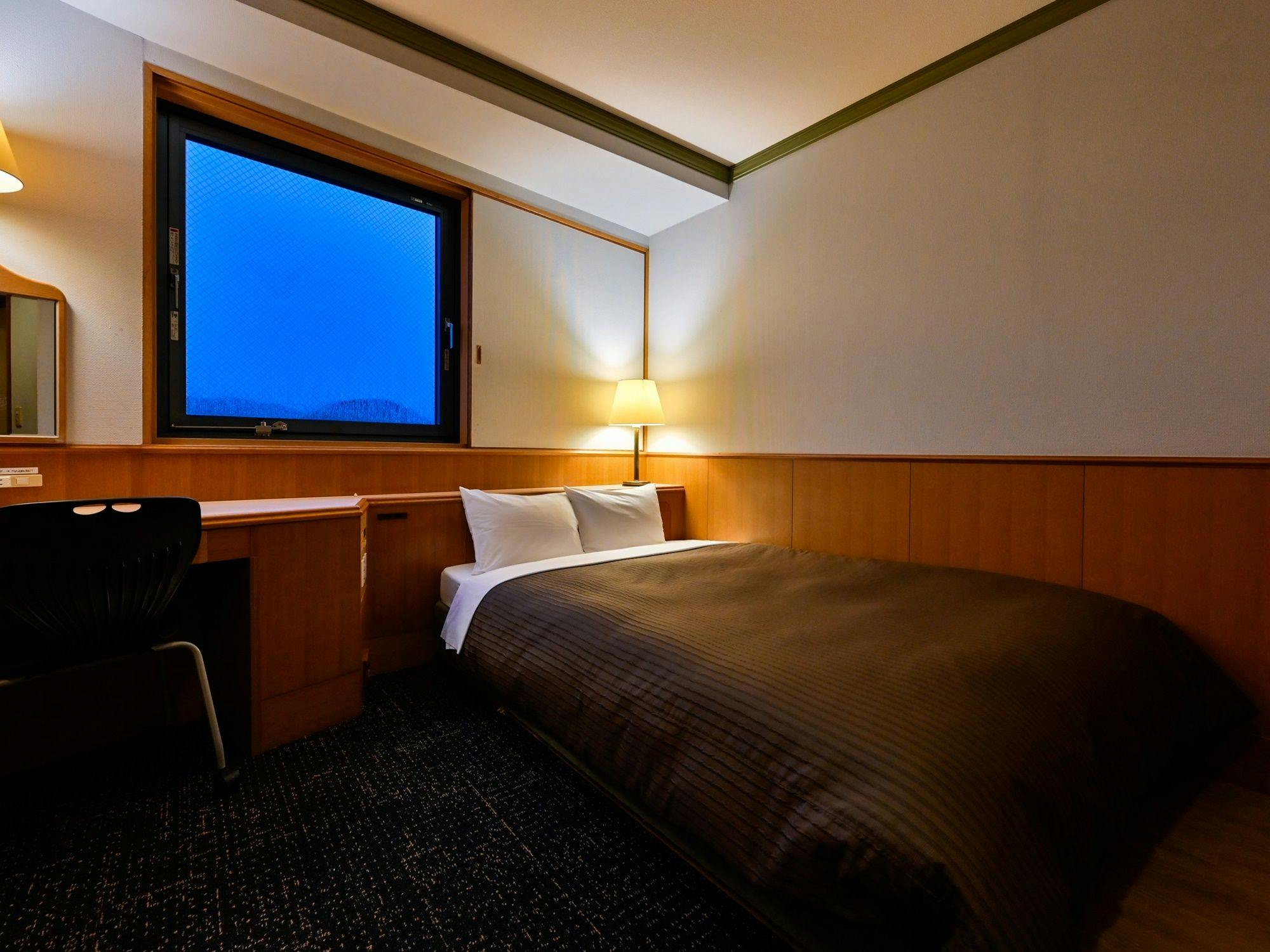 สแตนดาร์ดดับเบิล: ความกว้างเตียง 140 ซม.