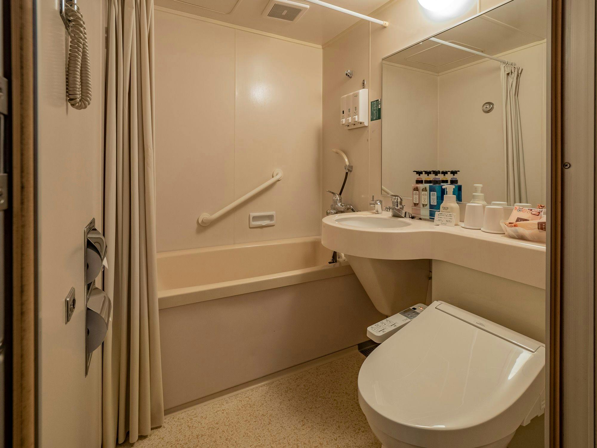 ห้องน้ำในตัวในห้องพัก