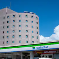 ร้านสะดวกซื้ออยู่ห่างออกไปเพียง 1 นาทีโดยการเดิน