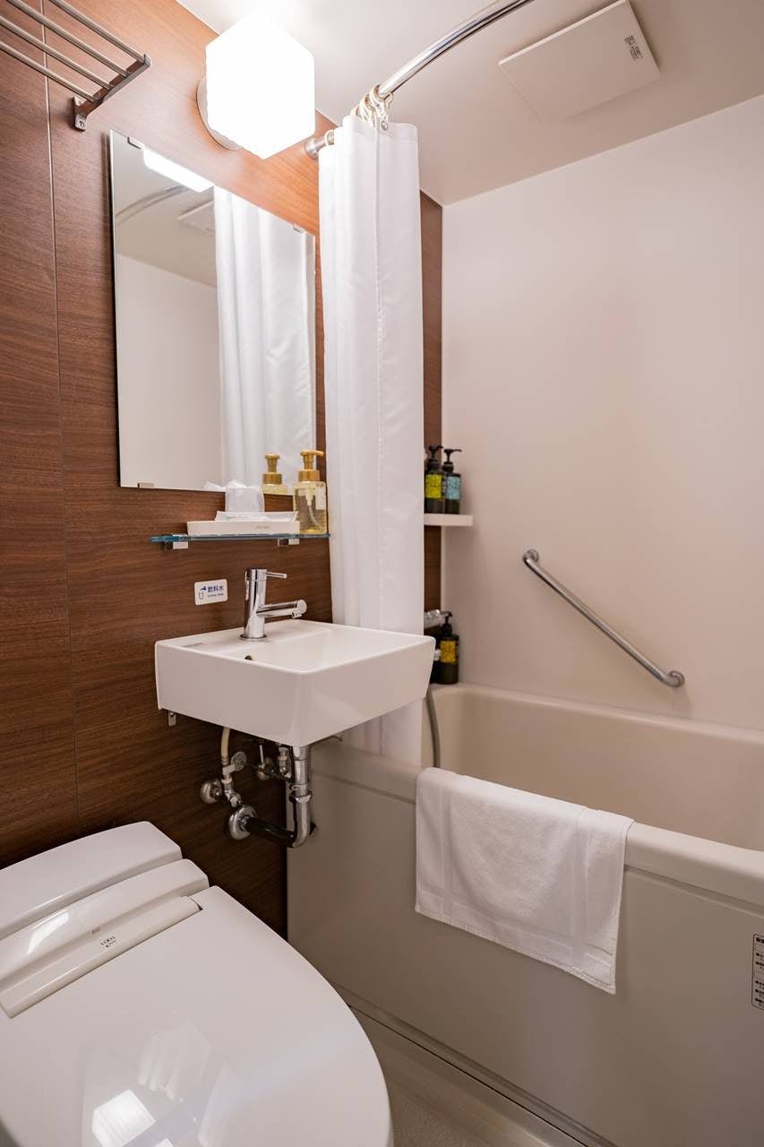 ตัวอย่างห้องน้ำแบบกว้าง