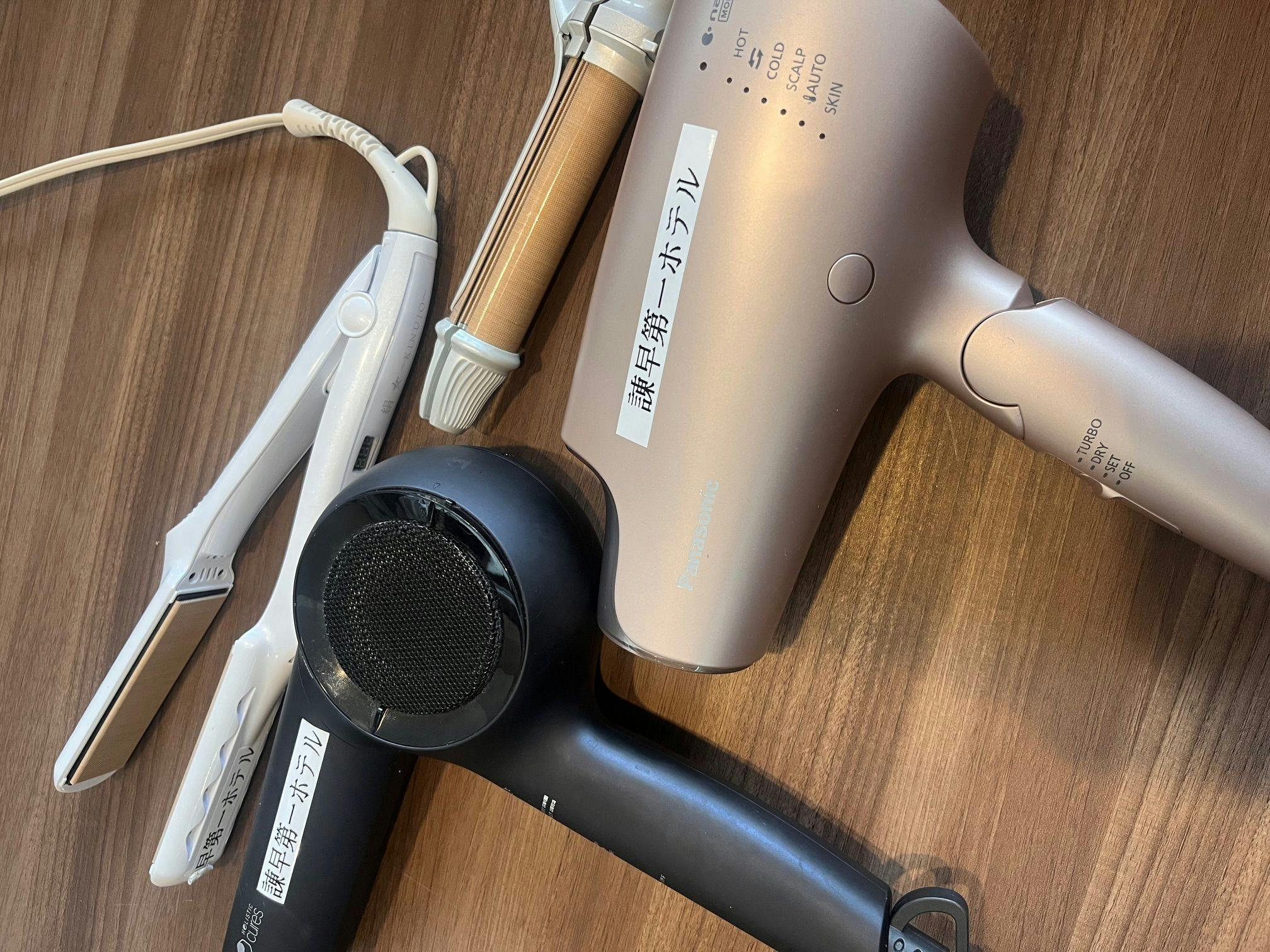 ไดร์เป่าผมและเครื่องหนีบผมระดับพรีเมียมสำหรับให้บริการ