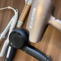 ไดร์เป่าผมและเครื่องหนีบผมระดับพรีเมียมสำหรับให้บริการ