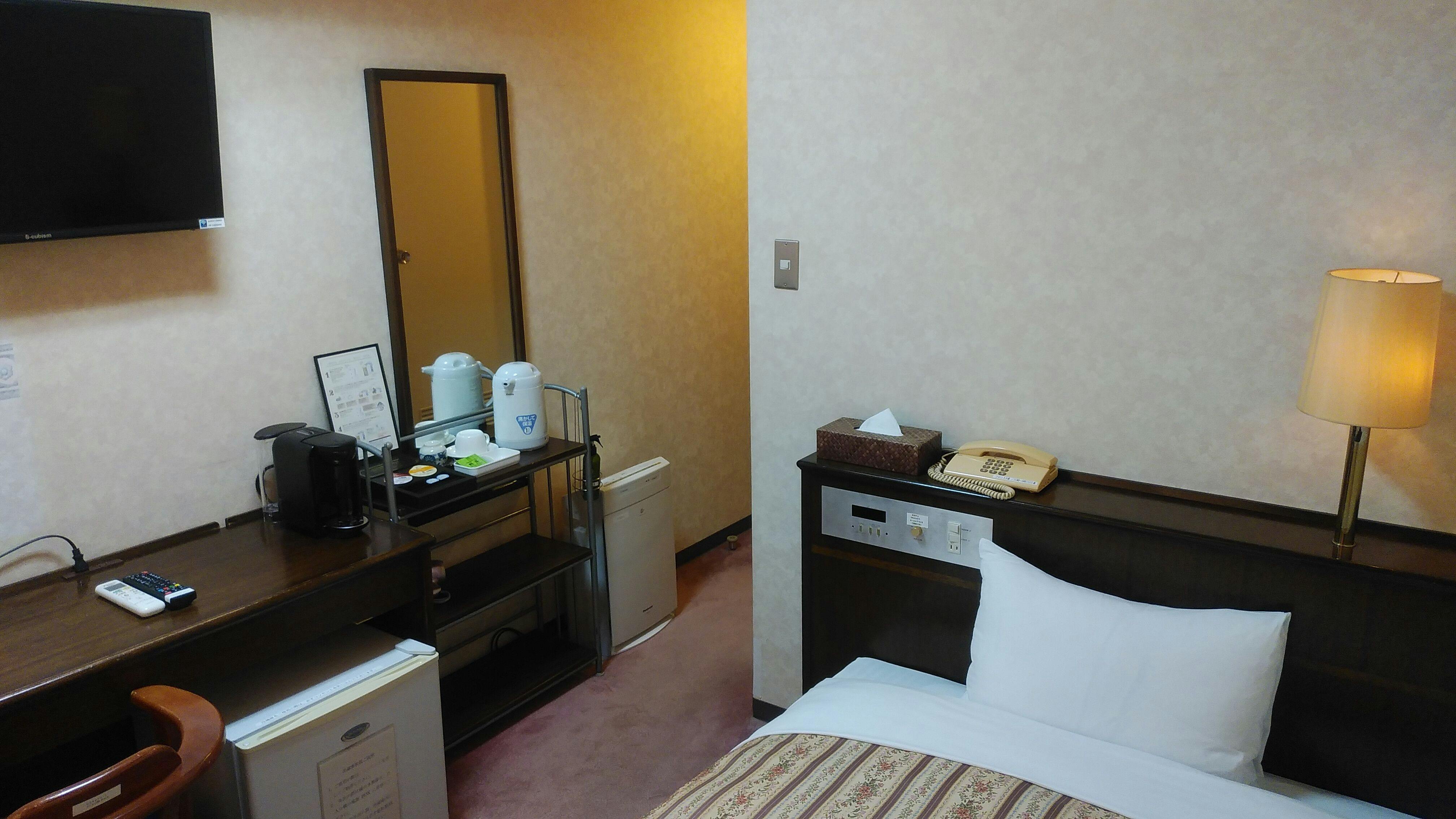 Business Green Hotel Hino