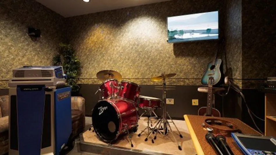Business Green Hotel Hino