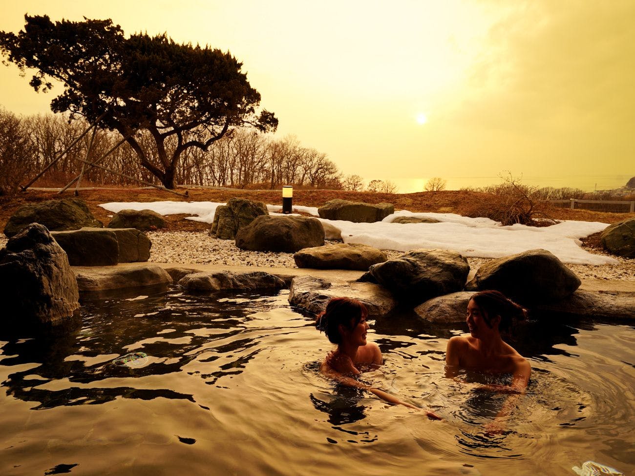 Sunset and Music Enjoyment Scenic Resort, Niikappu Onsen Hotel Hills