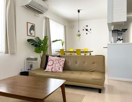 ・＜ダイニングルーム＞