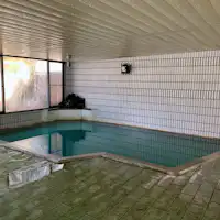 *ห้องอาบน้ำสาธารณะชาย