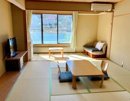 *和室10畳＋広縁