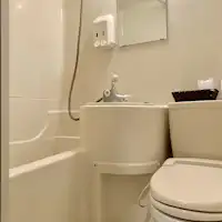 ห้องน้ำแบบยูนิตที่เรียบง่าย