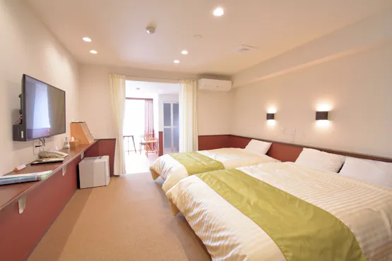 ห้องเตียงคู่สีพระอาทิตย์ตก