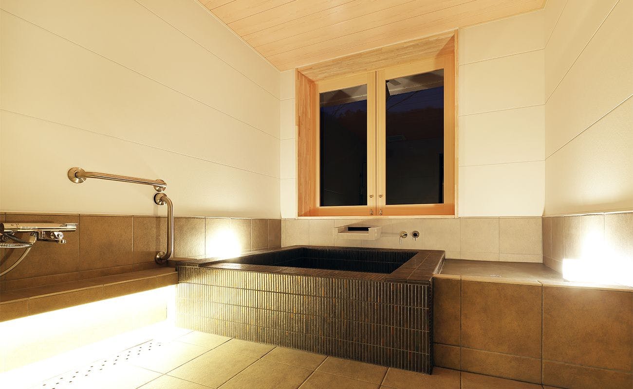 อ่างอาบน้ำครอบครัว Shiragagi no Yu