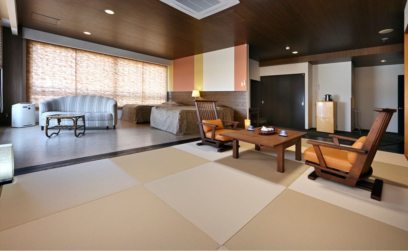 Hotel Seiryu Japanese Spa inn with spectacular view in Osaka