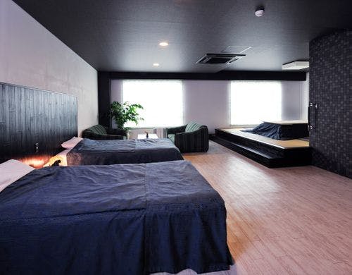 【AS】特別和洋室（夜景眺望側）喫煙◆