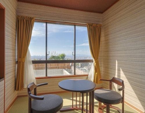 新しくなった石切の里ロビー