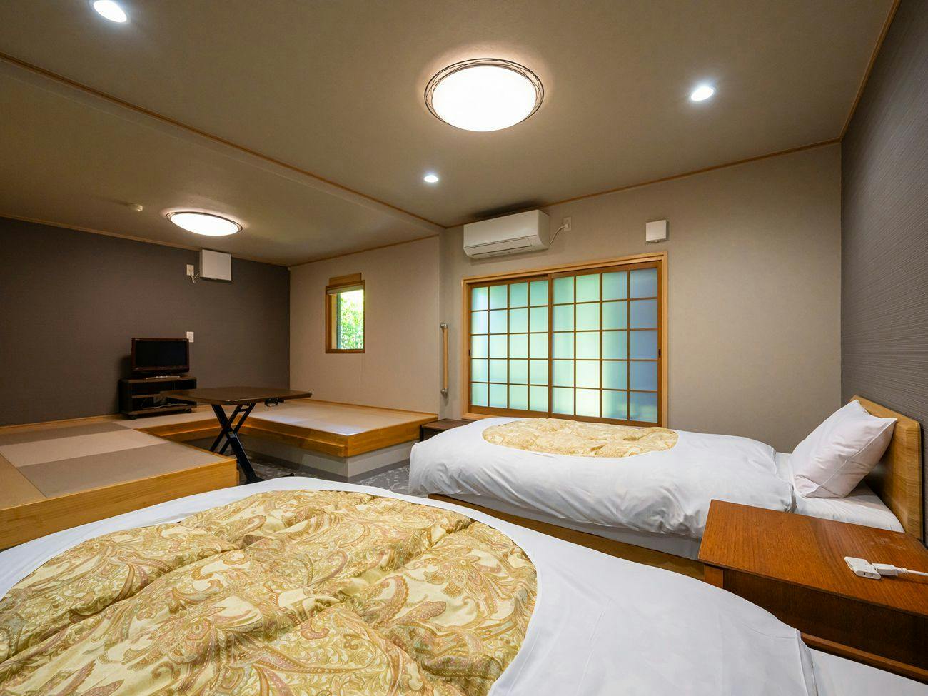 Ideyu no Yado Kirishima Hanamurasaki