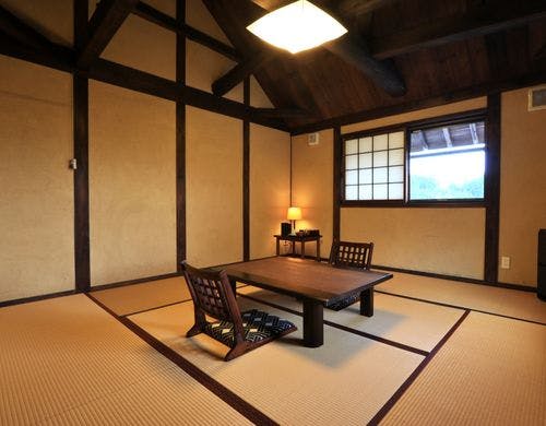 【白虎の間-和室8畳】