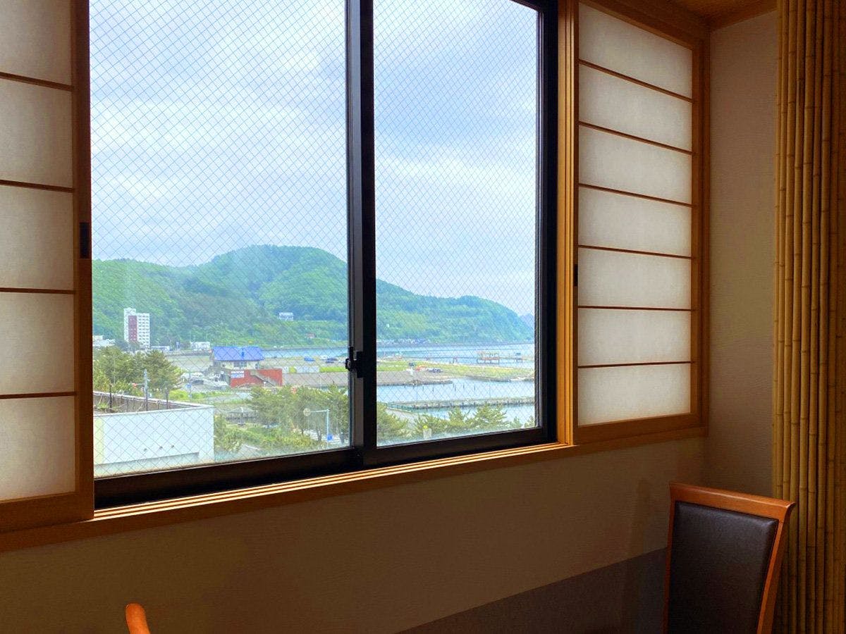 Hotel Akitaya: Panoramic Onsen Overlooking the Sunset and Mutsu Bay