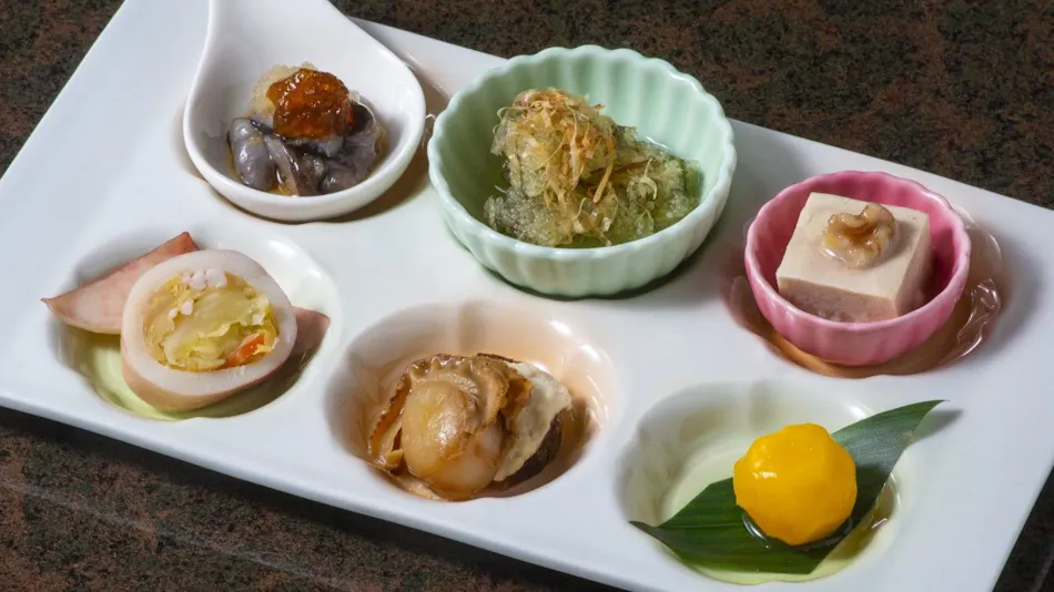Hotel Akitaya: Panoramic Onsen Overlooking the Sunset and Mutsu Bay