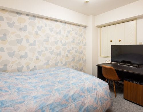 バストイレ別に客室可愛くリニューアル