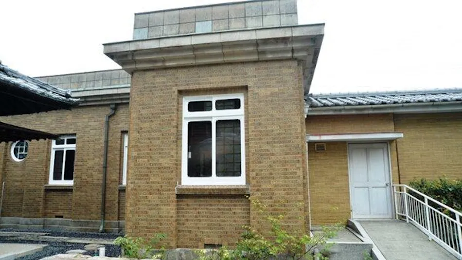 Registered Tangible Cultural Property Shunyo-so Guest House <Awaji Island>