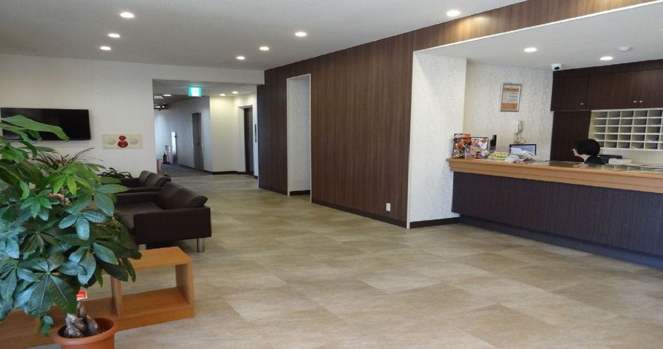 แผนกต้อนรับอาคารหลัก