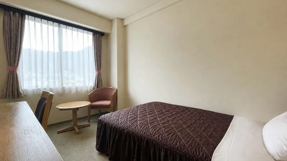 Takahashi International Hotel