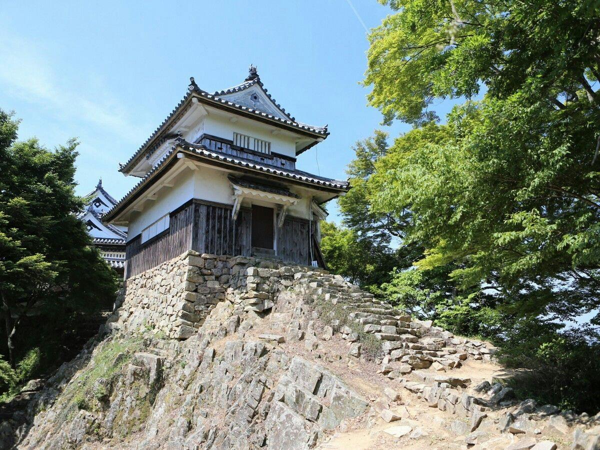 【สถานที่ท่องเที่ยวใกล้เคียง】ปราสาทบิชชูมัตสึยามะ