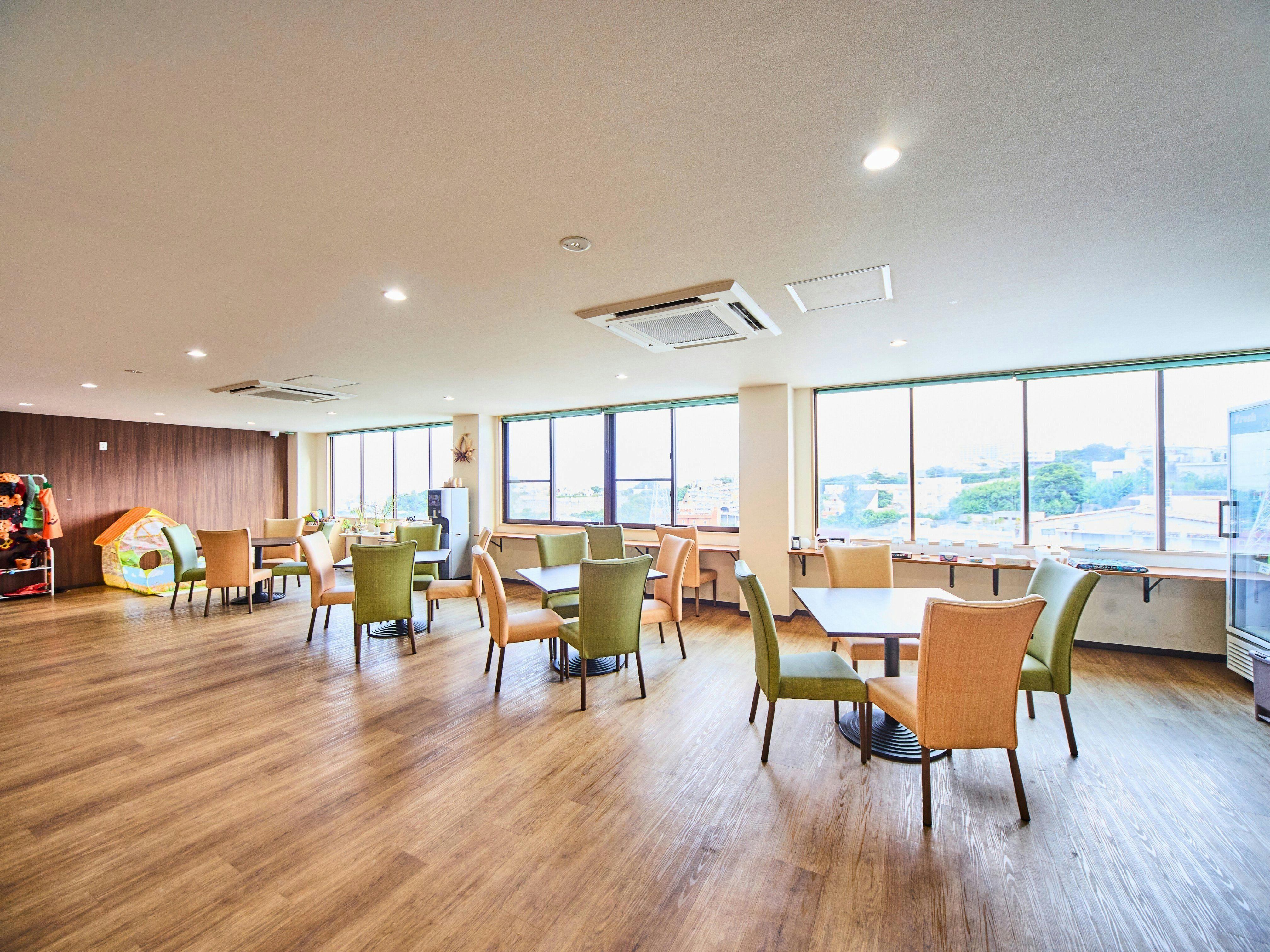 Rycom Family Resort Hotel