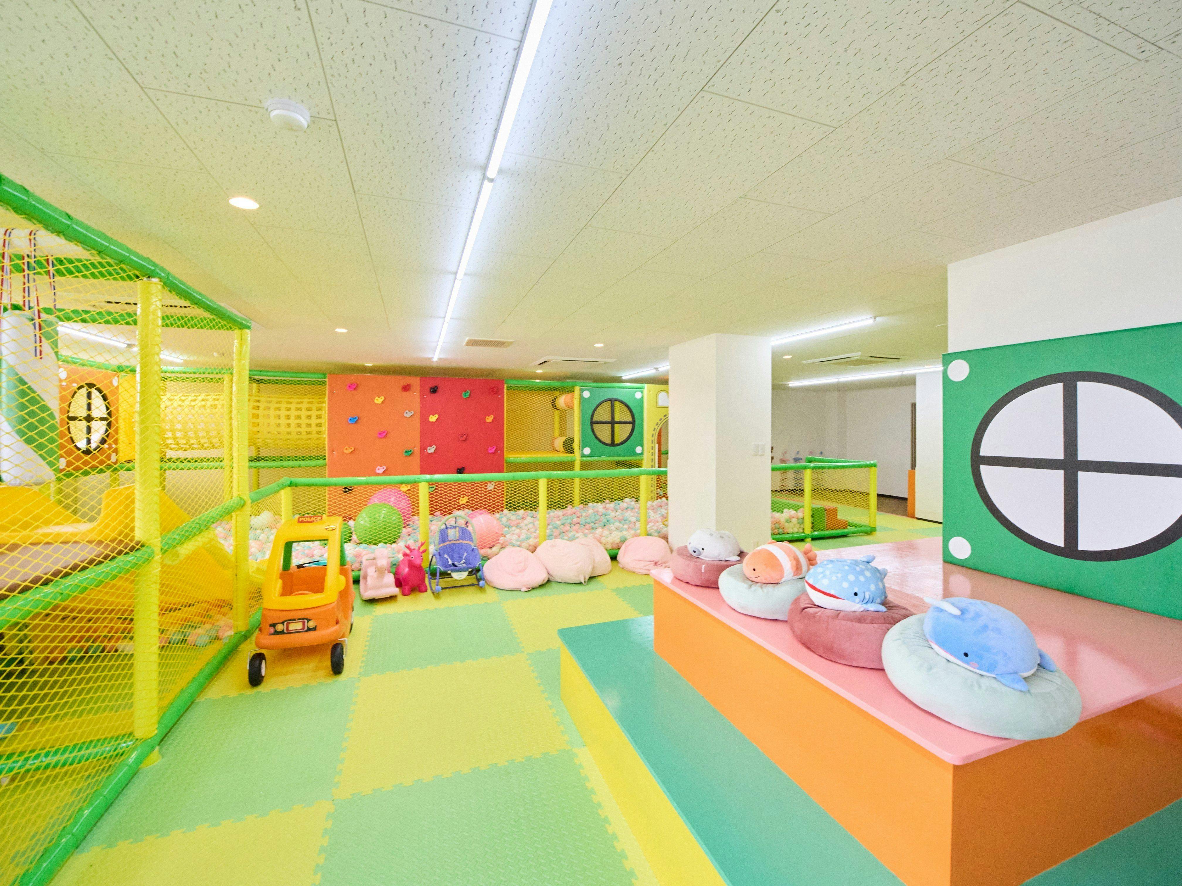 Rycom Family Resort Hotel