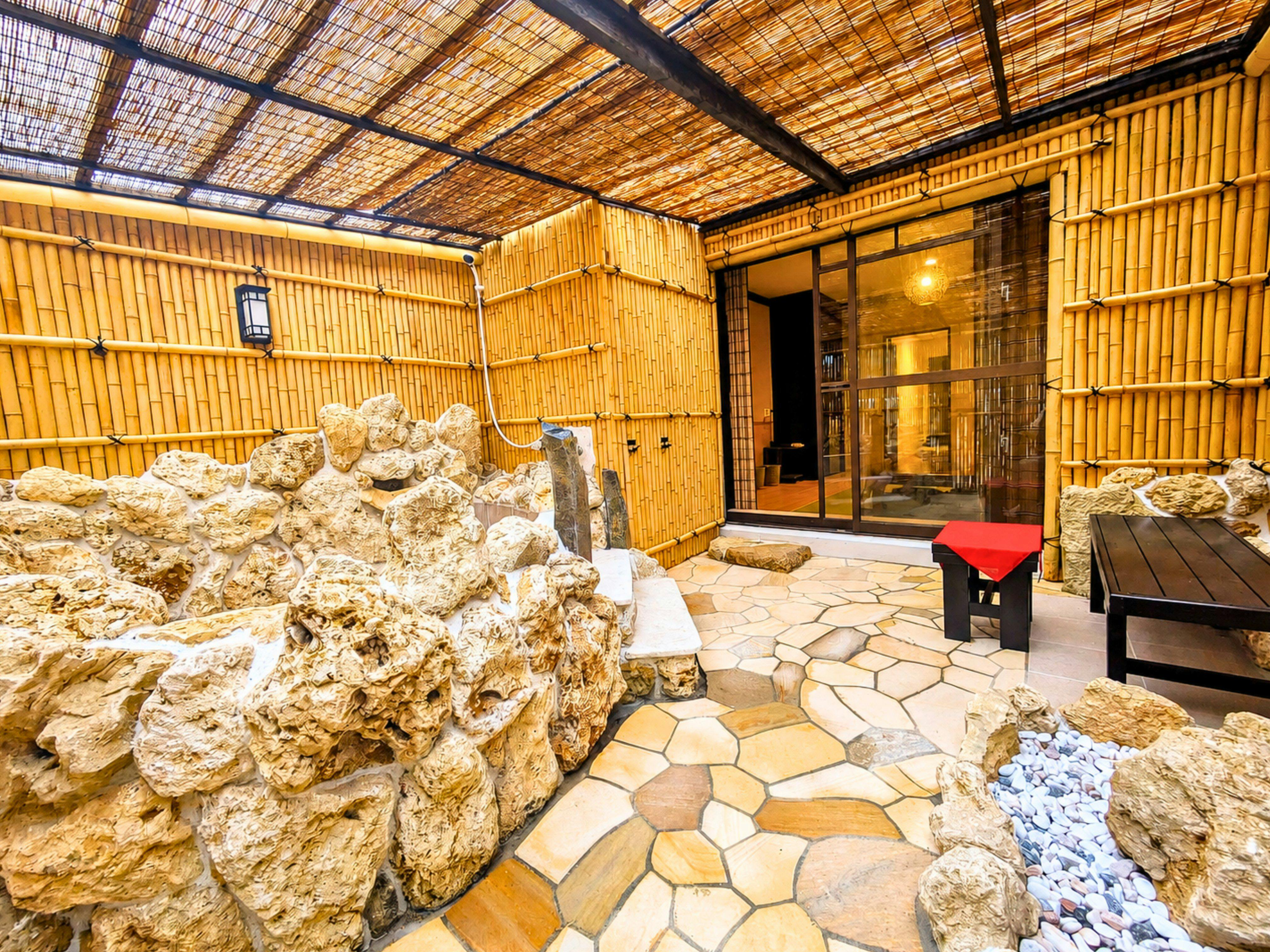 Rycom Family Resort Hotel